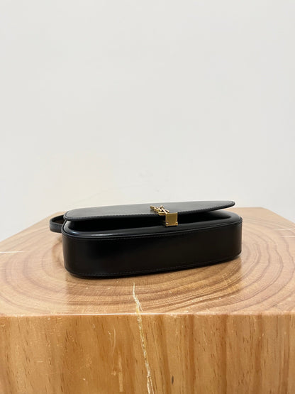 SAINT LAURENT VOLTAIRE 17 BLACK CALFSKIN BAG