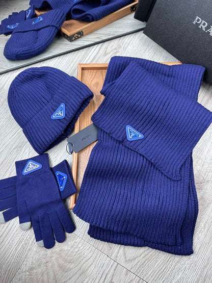 PRADA THREE-PIECES SET IN NAVY BLUE WOOL AND ACRYLIC 406557