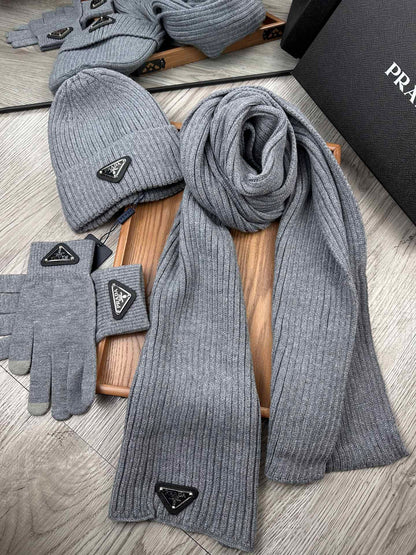 PRADA THREE-PIECES SET IN SMOKE GRAY WOOL AND ACRYLIC 406559