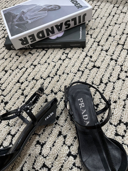 PRADA PATENT LEATHER SLINGBACK PUMPS BLACK