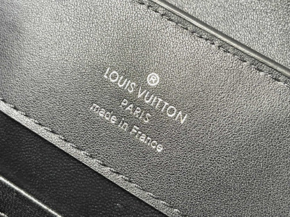 LOUIS VUITTON CAPUCINES EAST-WEST 30 IN BLACK SHEEPSKIN CRYSTAL AND SILVER HARDWARE