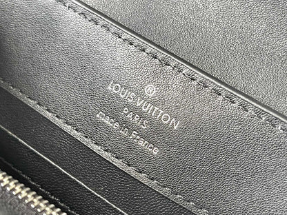 LOUIS VUITTON CAPUCINES EAST-WEST MINI 22 IN BLACK SHEEPSKIN CRYSTAL AND SILVER HARDWARE