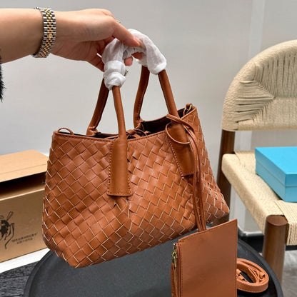 BOTTEGA VENETA SMALL PINACOTECA TOTE BAG 25 IN RUST BROWN CALFSKIN