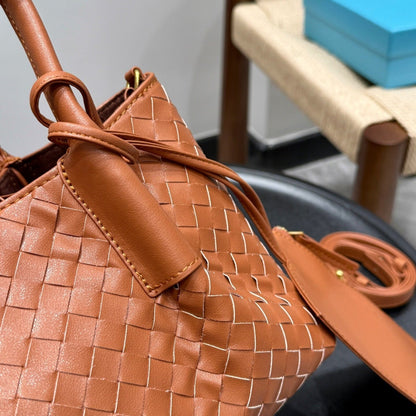BOTTEGA VENETA SMALL PINACOTECA TOTE BAG 25 IN RUST BROWN CALFSKIN