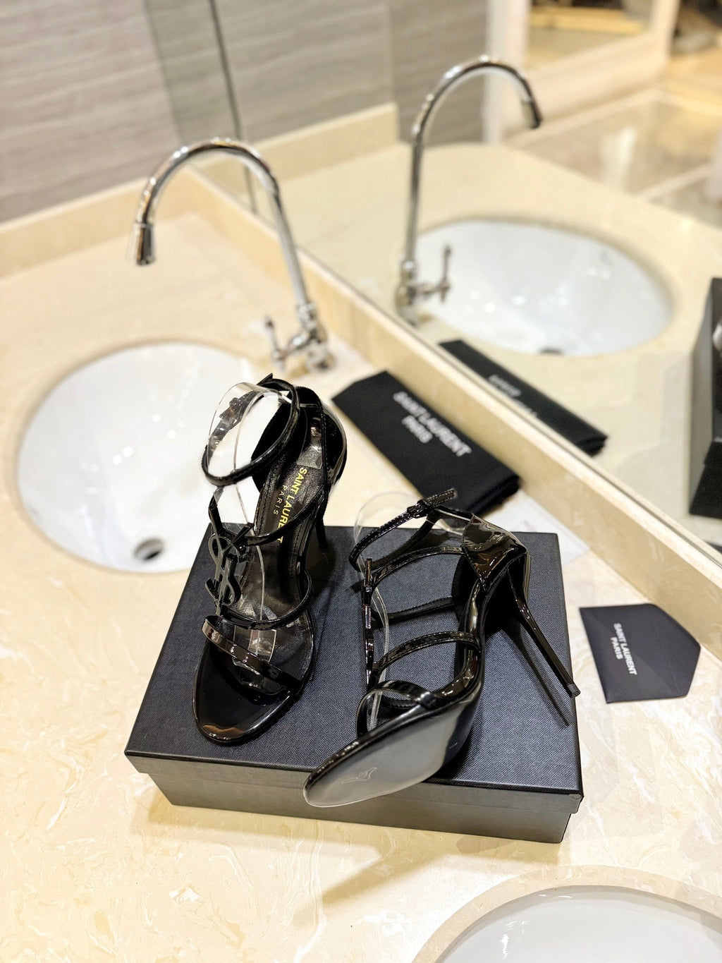 SL CASSANDRA HEELED SANDALS BLACK POLISHED CALFSKIN