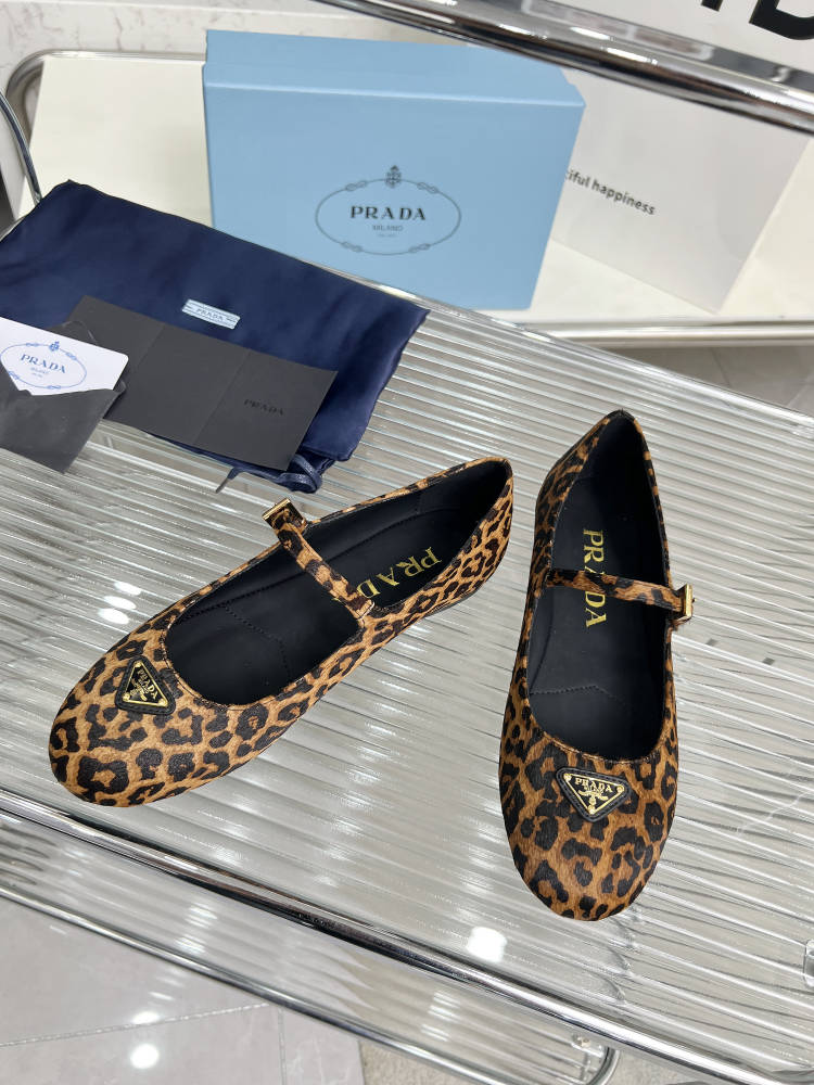 PRADA BALLET FLAT IN HONEY HORSEHAIR