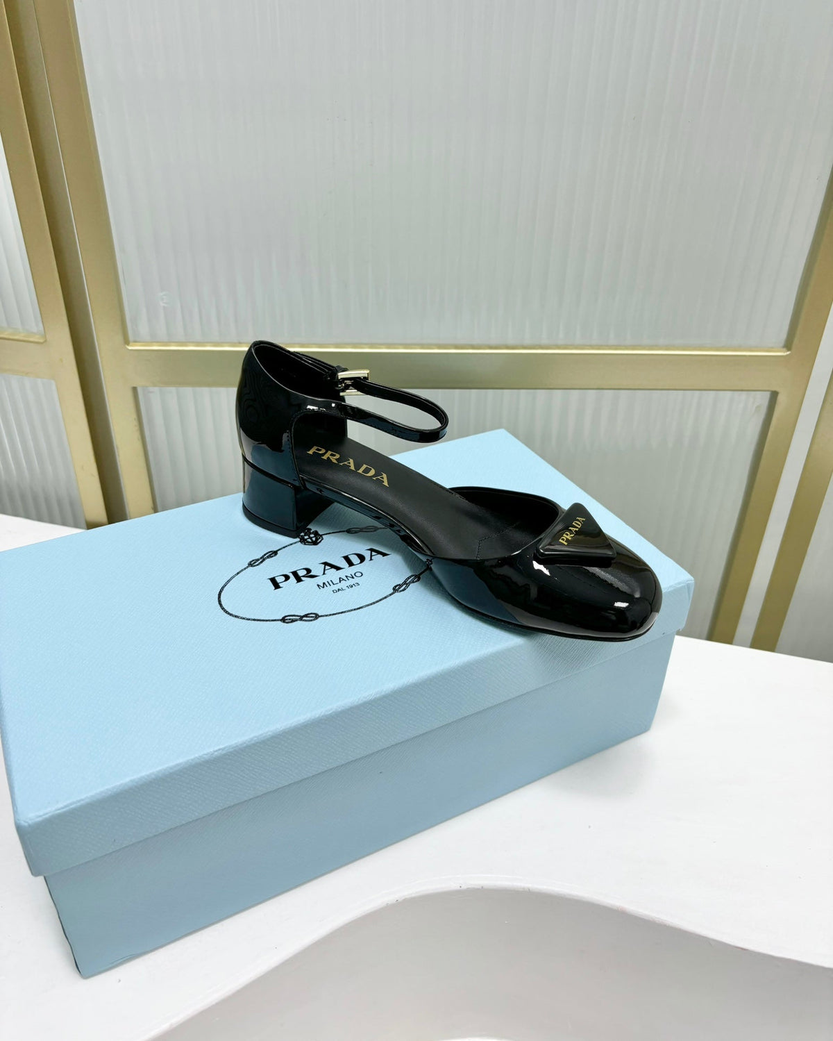 PRADA MARY JANE PUMPS BLACK CALFSKIN