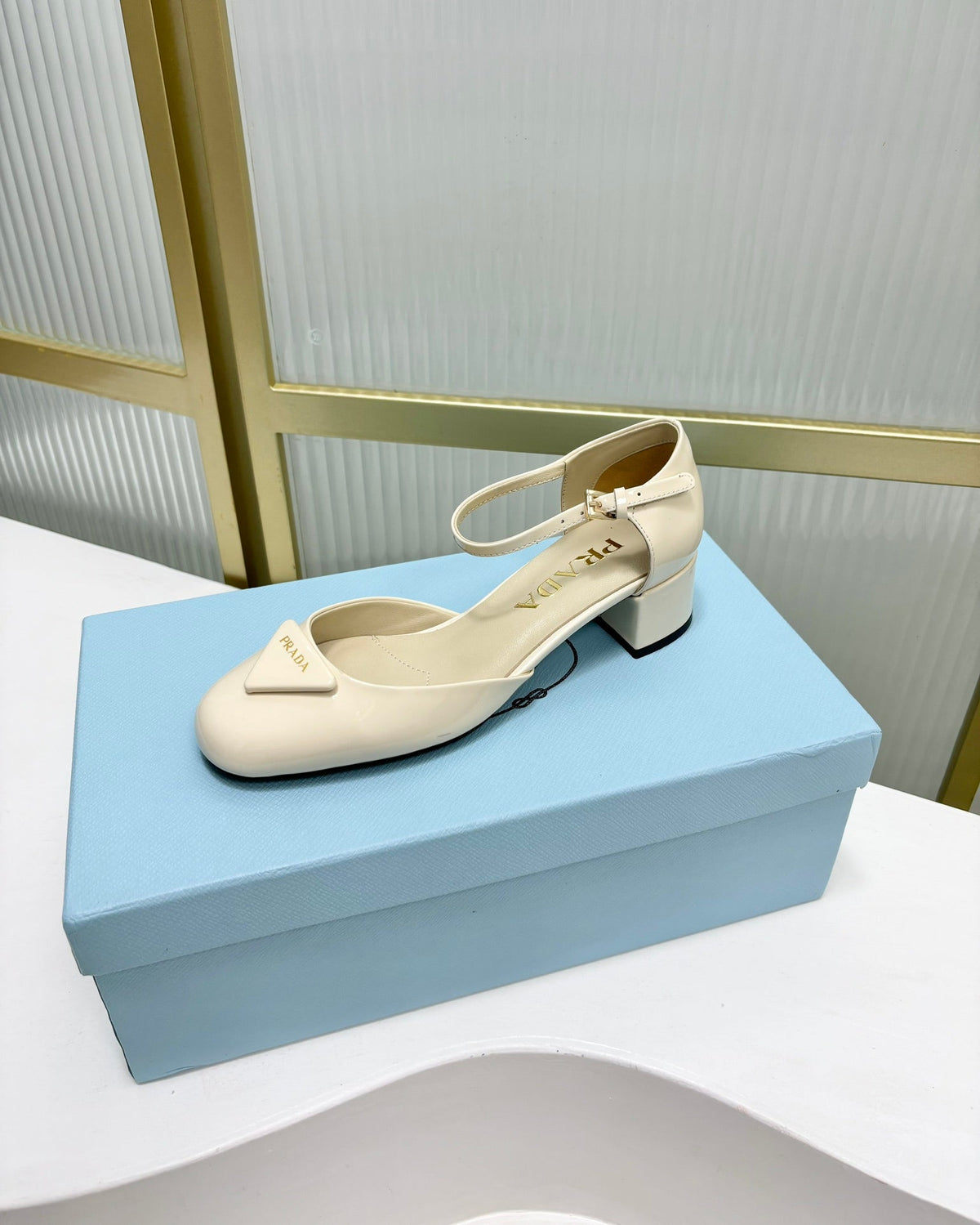 PRADA MARY JANE PUMPS CREAMY WHITE CALFSKIN