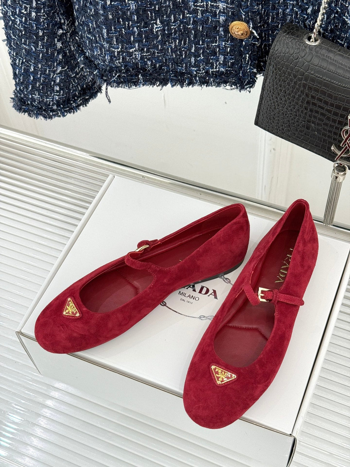 PRADA 25S SOFT PADDED BALLERINAS IN RK RED SUEDE