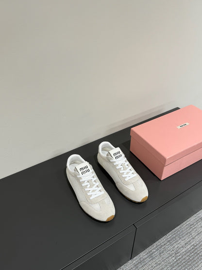 RETRO SNEAKERS IN BEIGE MESH AND SUEDE