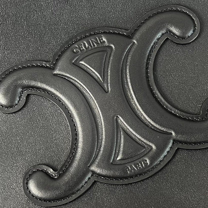CELINE CUIR TRIOMPHE 44 BLACK CALFSKIN