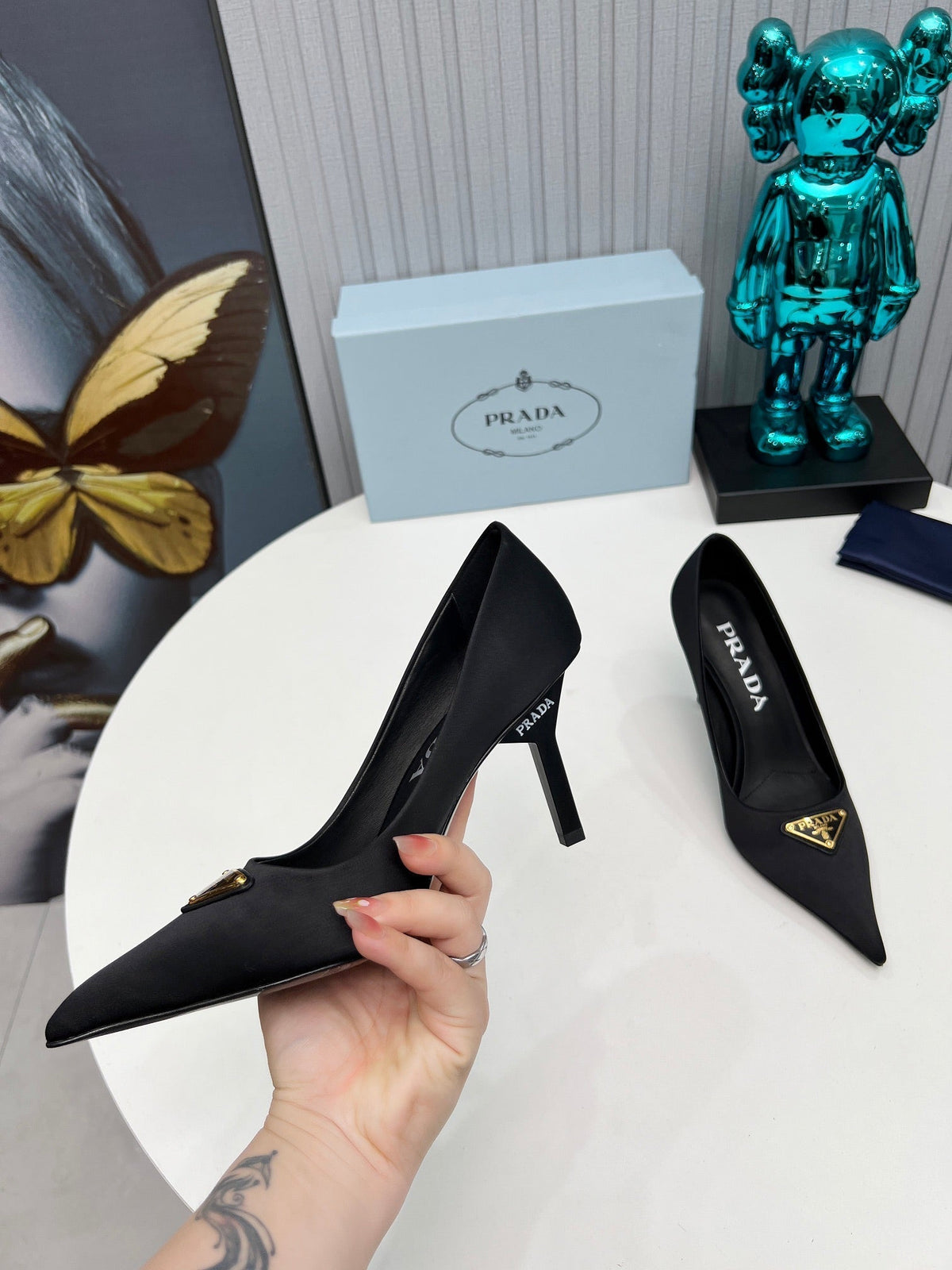 PRADA HIGH-HEEL PUMPS IN BLACK SATIN
