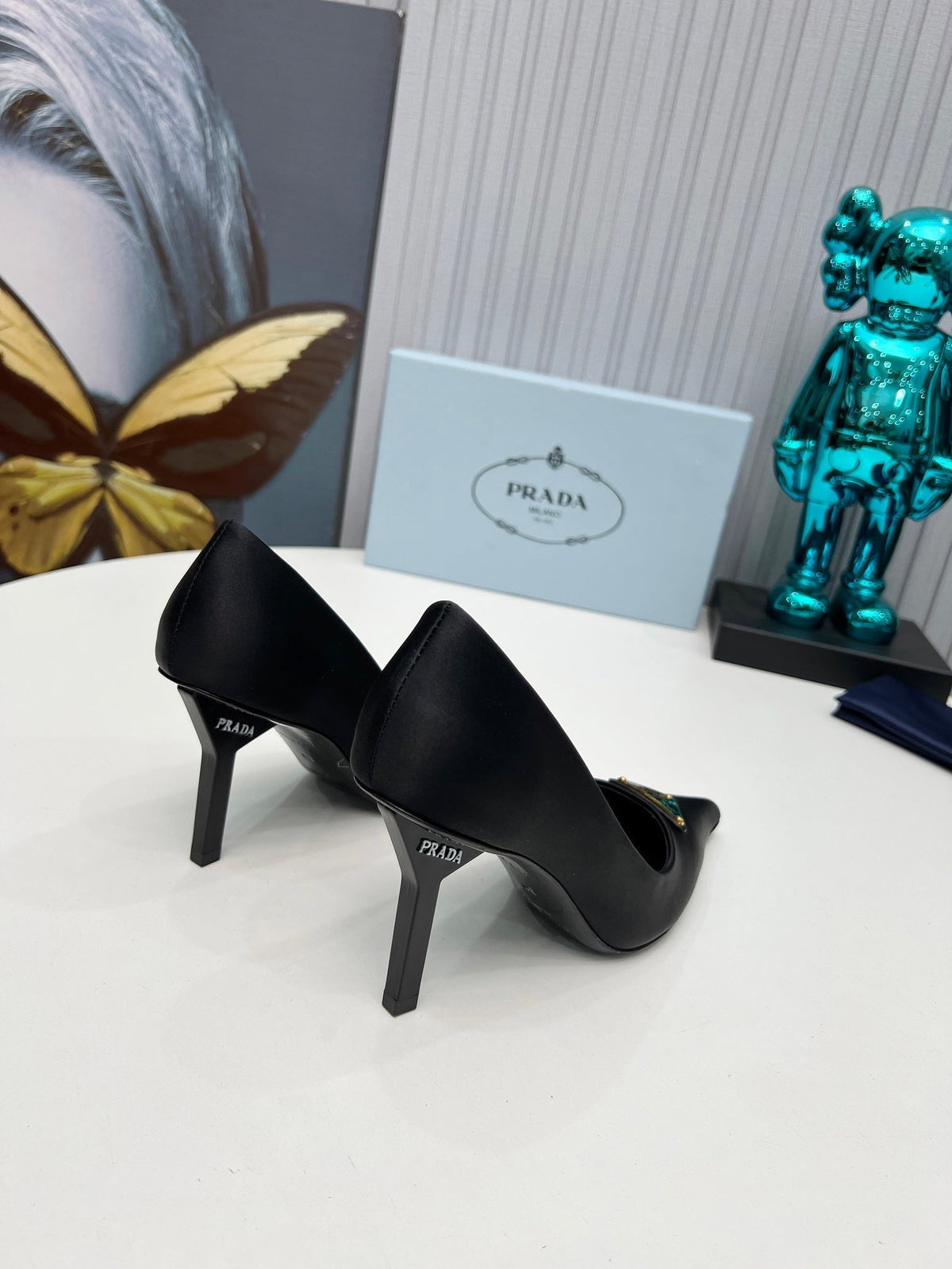 PRADA HIGH-HEEL PUMPS IN BLACK SATIN
