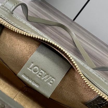 LOEWE PUZZLE FOLD CROPPED 39 BAG IN SAND BEIGE SOLF GRAINED CALFSKIN