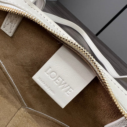 LOEWE PUZZLE FOLD CROPPED 39 BAG IN WHITE SOLF GRAINED CALFSKIN