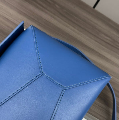 LOEWE LOE PUZZLE 33 BAG IN COBALT BLUE CALFSKIN