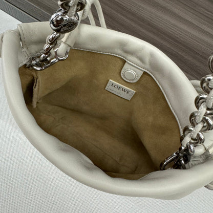 LOEWE LOE 23 FLAMENCO PURSE BUCKET IN WHITE LAMBSKIN