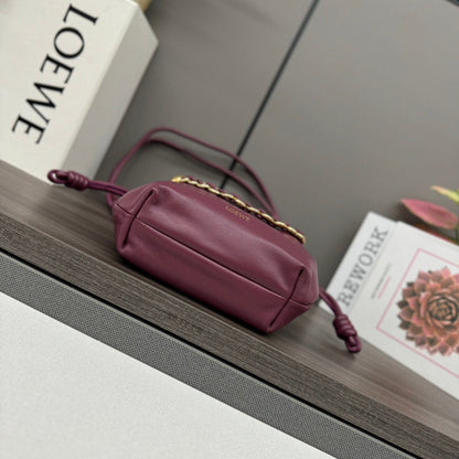 LOEWE LOE 23 FLAMENCO PURSE BUCKET IN PLUM PURPLE LAMBSKIN