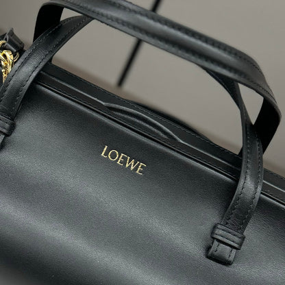 LOEWE CYLINDER BAG 25 IN BLACK CALFSKIN