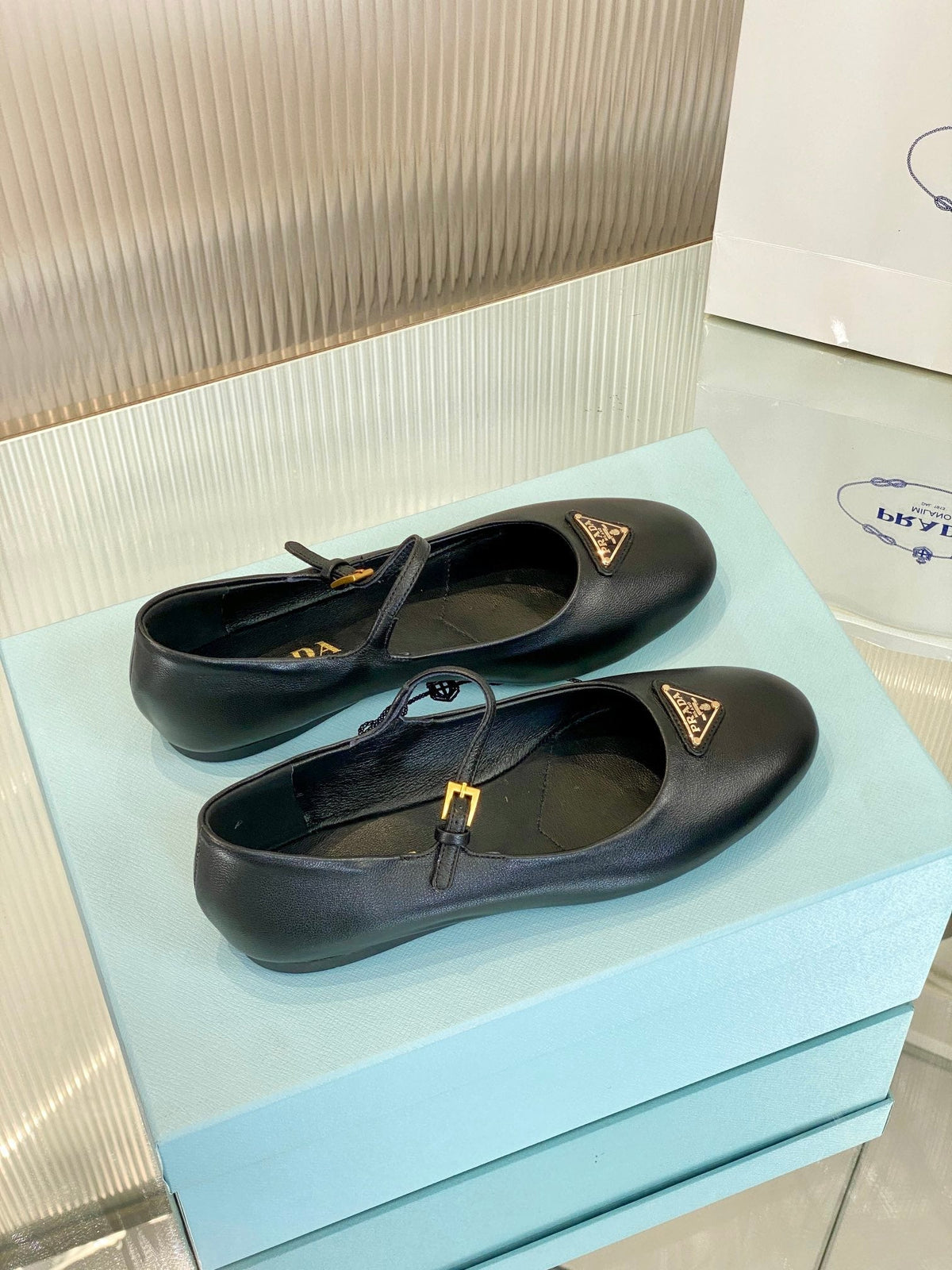 PRADA NAPPA MARY JANE FLAT BLACK LAMBSKIN