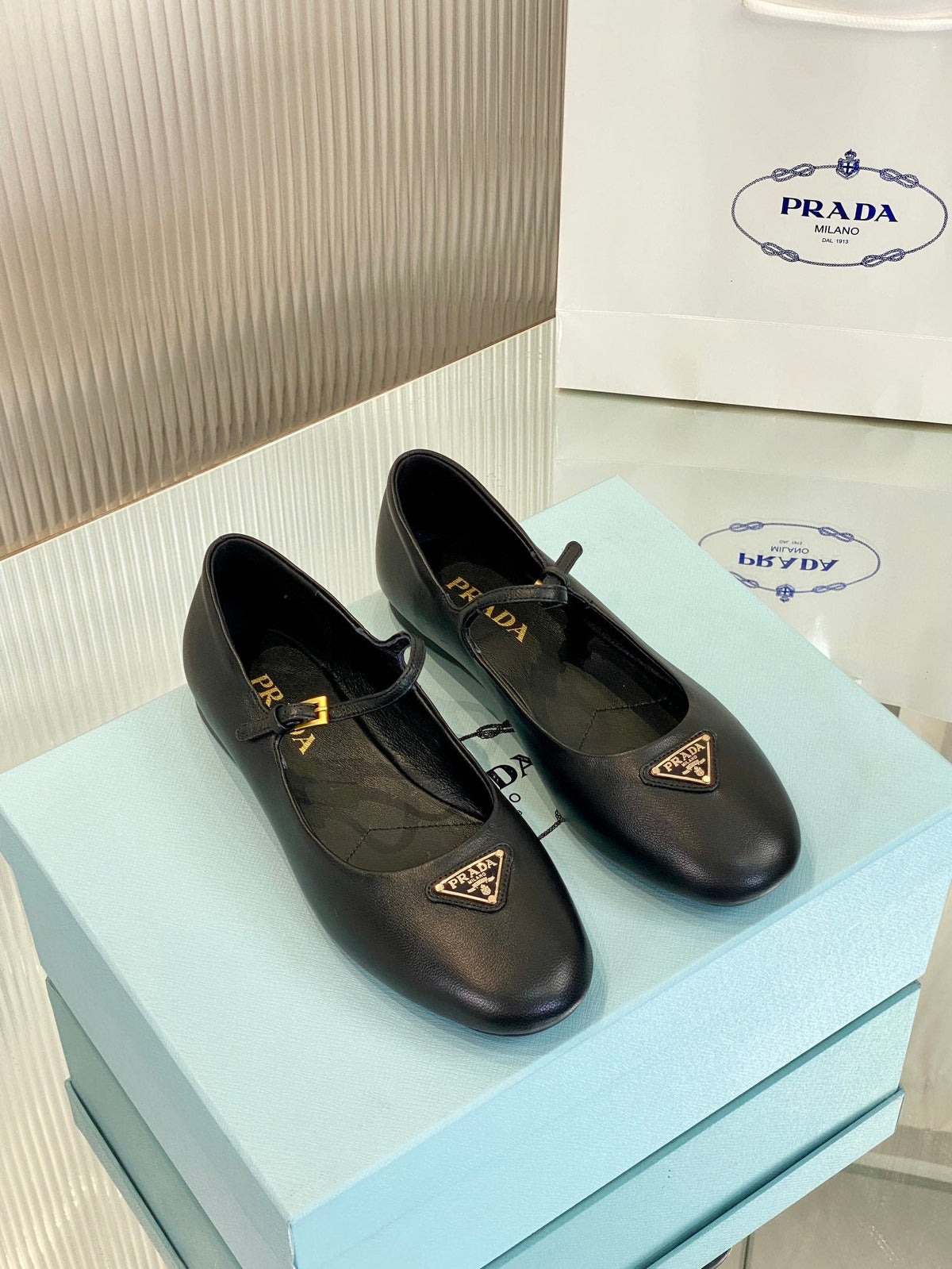 PRADA NAPPA MARY JANE FLAT BLACK LAMBSKIN