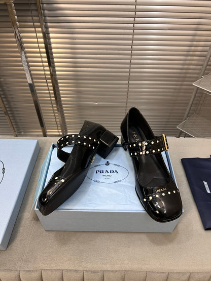 PRADA MARY JANE PUMPS IN BLACK GLOSSY CALFSKIN