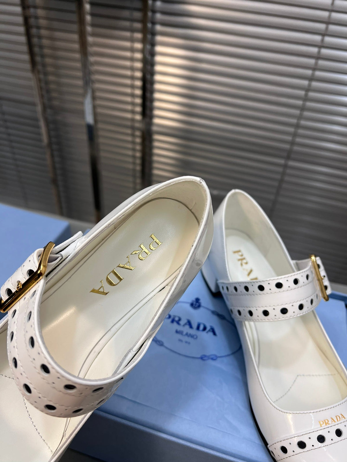 PRADA MARY JANE PUMPS IN WHITE GLOSSY CALFSKIN