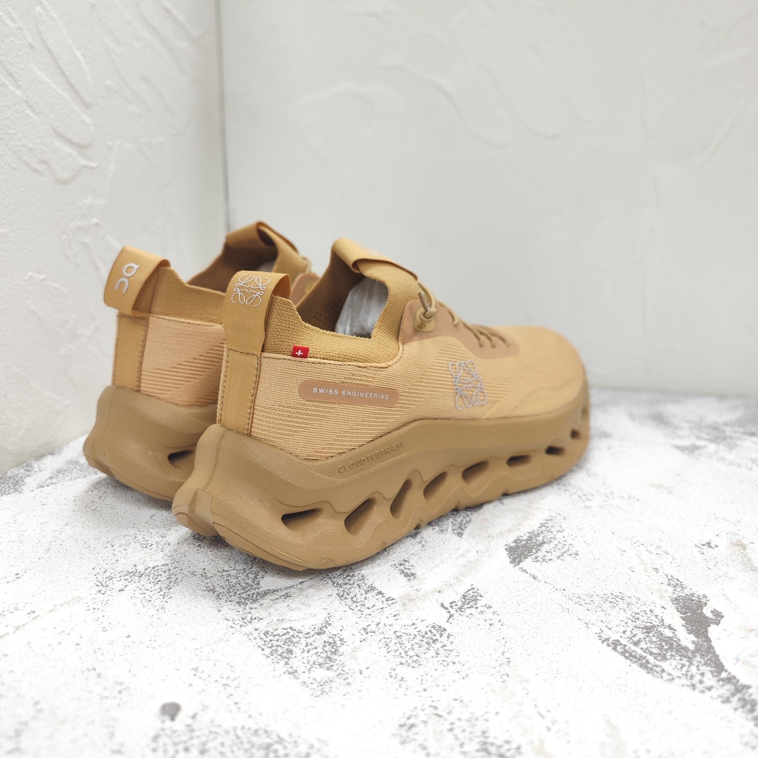 CLOUDTILT SNEAKER IN TORTILLA BROWN RECYCLED POLYESTER