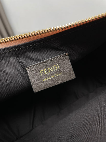 FENDI FENDIGRAPHY MEDIUM 29 IN BISQUE SMOOTH LAMBSKIN GOLD HARDWARE