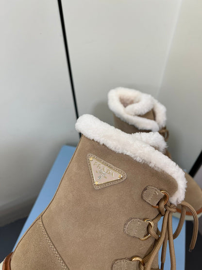 PRADA LACE-UP ANKLE BOOTS IN TAN BEIGE SUEDE AND SHEARLING LINING