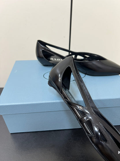 PRADA BRUSHED CUT-OUT BALLERINA FLAT IN BLACK CALFSKIN