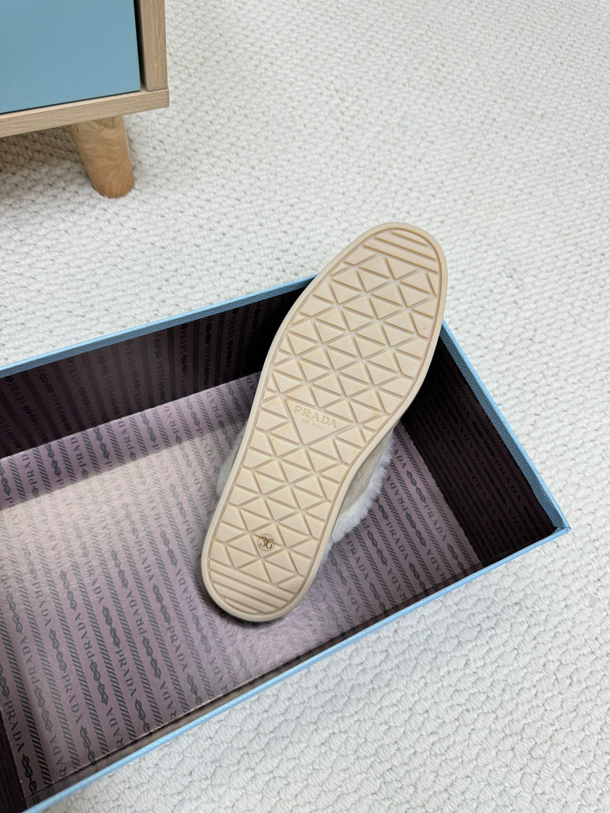 PRADA TRIANGLE LOGO FLATS IN KHAKI BEIGE SUEDE AND FUR LINING