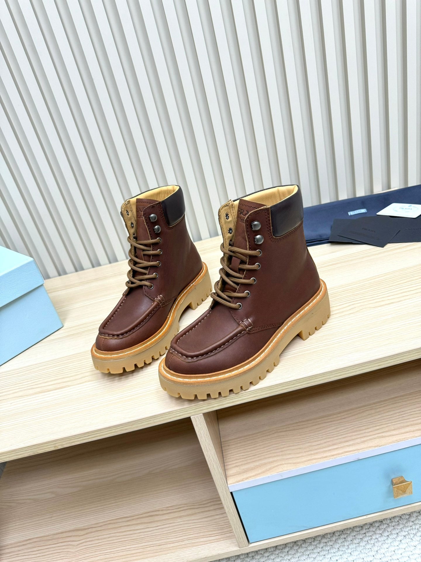 PRADA 25S LACE-UP ANKLE BOOTS IN RK BROWN CALFSKIN
