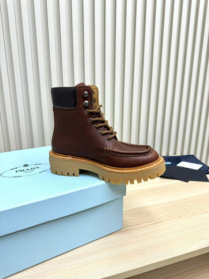 PRADA 25S LACE-UP ANKLE BOOTS IN RK BROWN CALFSKIN