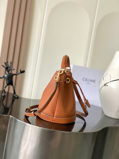 CELINE 25S CLARA BAG 19 IN BURNT ORANGE CALFSKIN GOLD HARDWARE