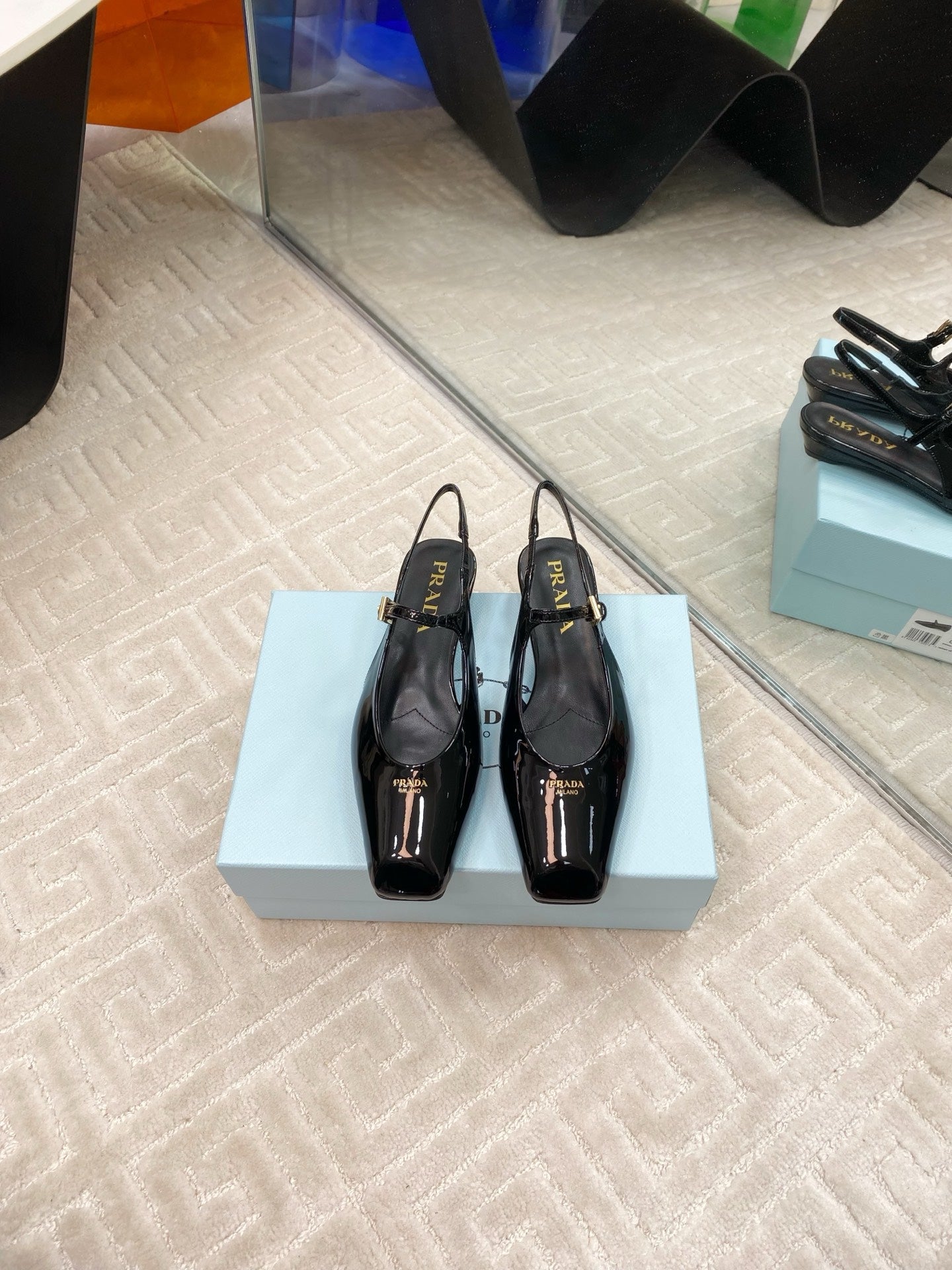 PRADA MARY JANE SLINGBACK SQUARE TOE IN BLACK PATENT SHEEPSKIN