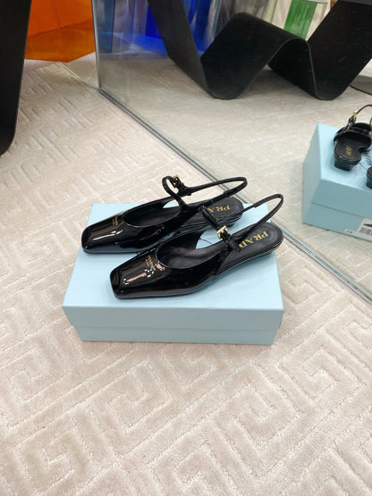 PRADA MARY JANE SLINGBACK SQUARE TOE IN BLACK PATENT SHEEPSKIN