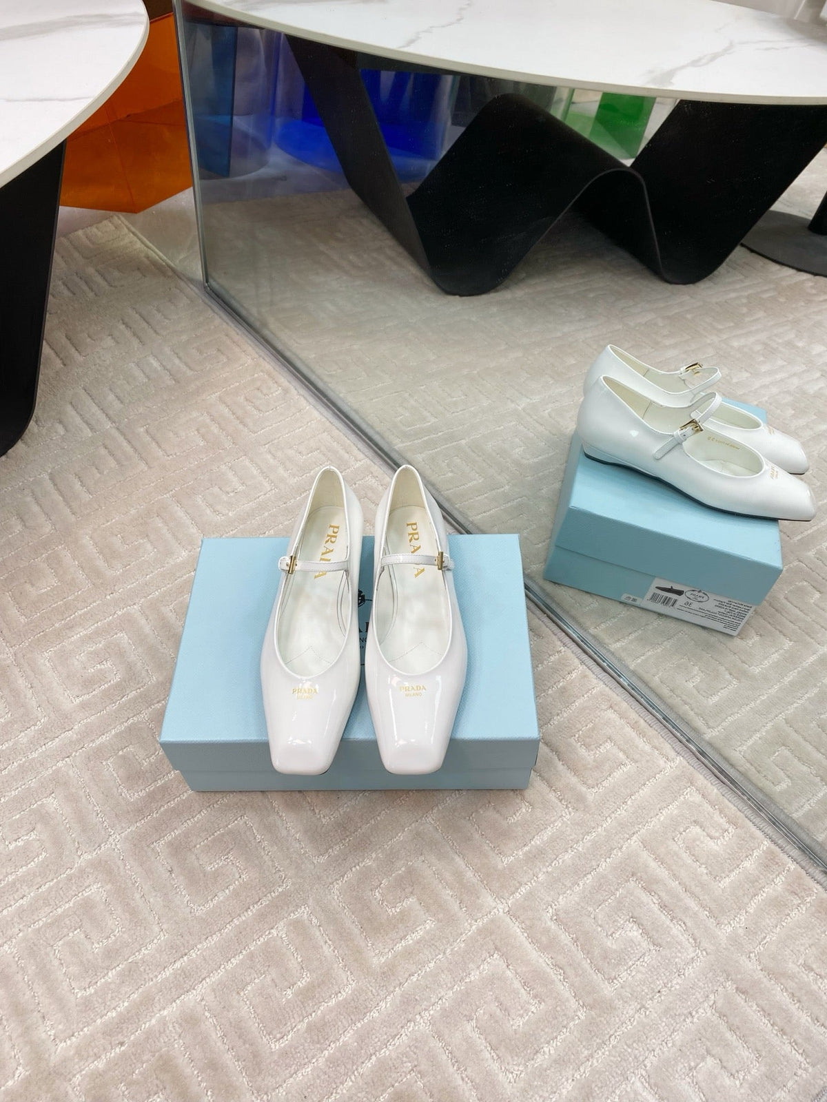 PRADA MARY JANE FLATS SQUARE TOE IN WHITE PATENT SHEEPSKIN