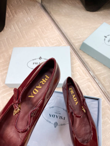 PRADA MARY JANE FLATS SQUARE TOE IN BURGUNDY RED PATENT SHEEPSKIN