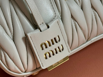 MIU MIU BOWLING BAG 22 IN WHITE LAMBSKIN