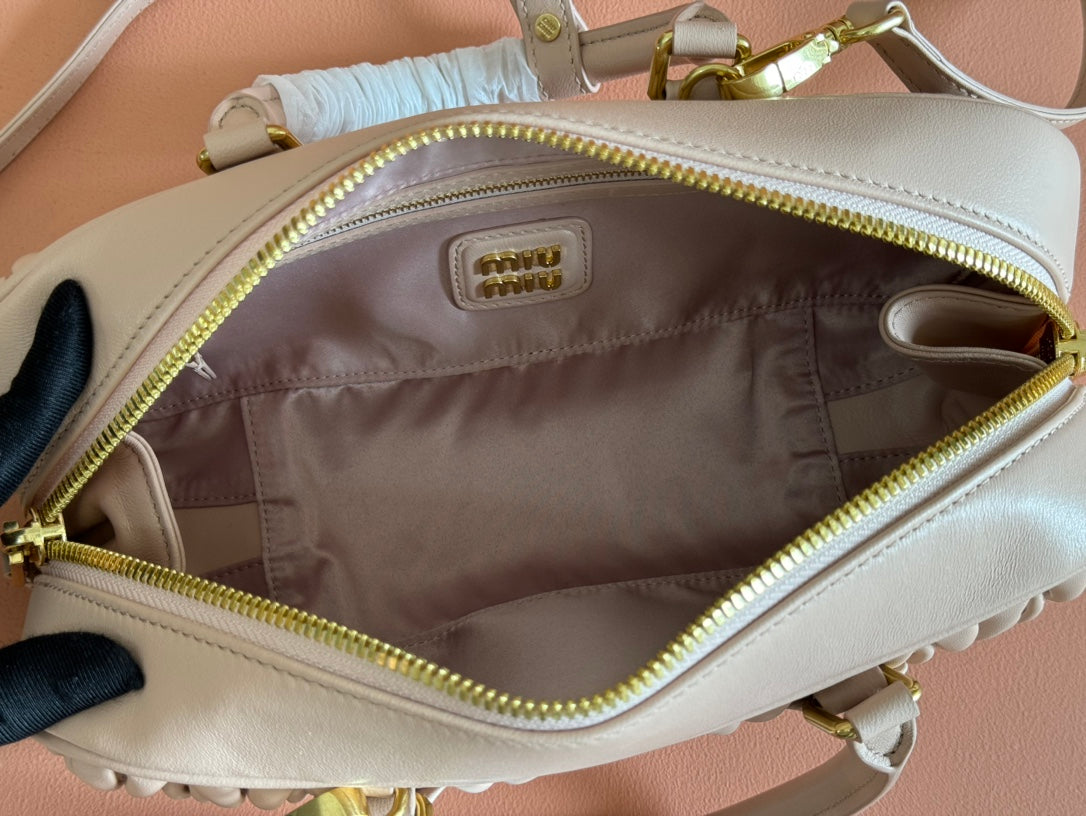 MIU MIU ARCADIE MATELASSÉ BAG 27 IN MISCHKA BEIGE LAMBSKIN