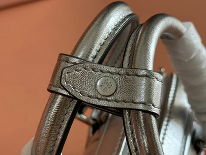 MIU MIU ARCADIE MATELASSÉ BAG 19 IN SILVER GLOSSY CALFSKIN GOLD HARDWARE