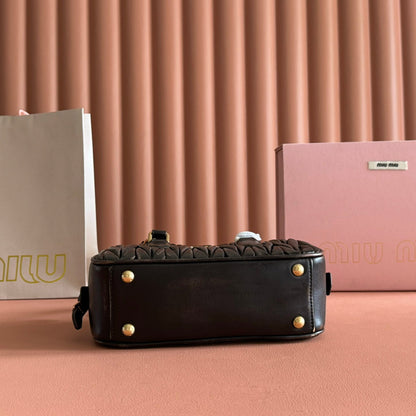 MIU MIU MIUMIU 26S ARCADIE MATELASSE BAG 22 IN BLACK CALFSKIN GOLD HARDWARE