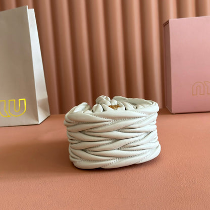 MIU MIU MIUMIU 26S MATELASSE POUCH BAG 16 IN WHITE CALFSKIN GOLD HARDWARE