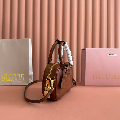 MIU MIU MIUMIU 26S ARCADIE BAG 19 IN TAN BROWN CALFSKIN GOLD HARDWARE