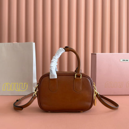 MIU MIU MIUMIU 26S ARCADIE BAG 19 IN TAN BROWN CALFSKIN GOLD HARDWARE