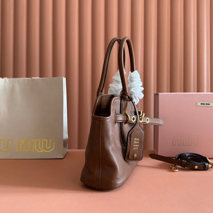 MIU MIU MIUMIU 26S BORSA AVENTURE BAG 30 IN TAN BROWN CALFSKIN GOLD HARDWARE