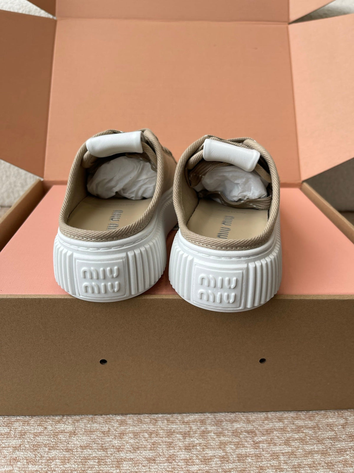 WASH SNEAKER MULES IN DARK BEIGE DENIM STRIPED LACES