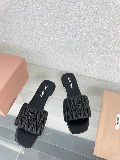 Women's Black Leather Slippers
