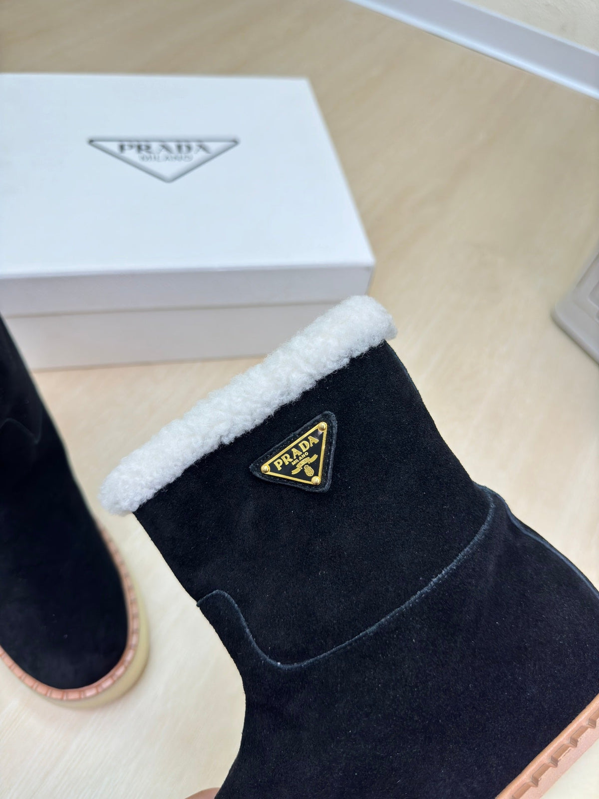 PRADA SUEDE BOOTS BLACK WITH SHEARLING LINING AND RUBBER FLATFORM SOLE